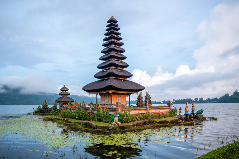 Bali: Nungnung Waterfall, Jatiluwih & Ulun Danu Temple Tour Small-Group Full-Day Tour – Excluding Tickets
