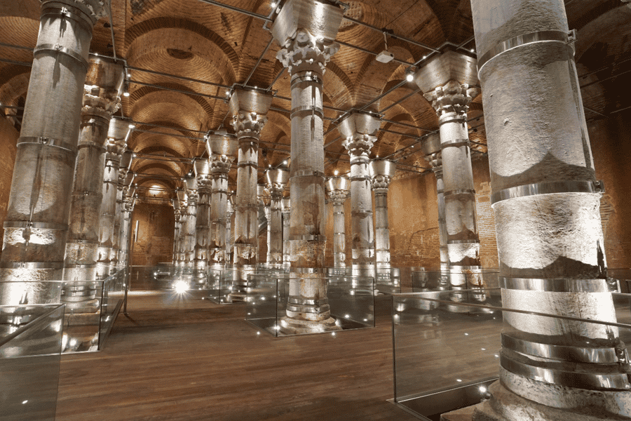 Theodosius-Zisterne: Eintrittskarte ohne Anstehen. Foto: GetYourGuide