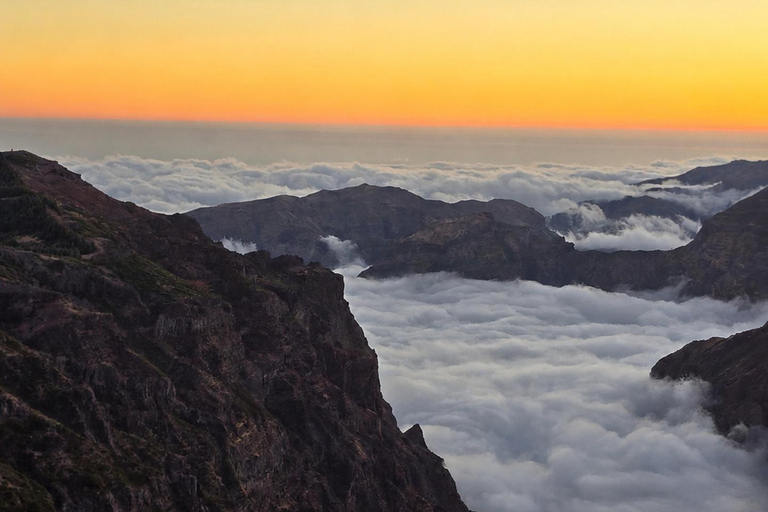 Madeira: Pico do Arieiro Sunset & Stairway to Heaven Walk Pico do Arieiro Sunset & Optional Stairway to Heaven Walk
