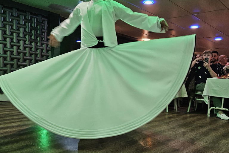 Istanbul: Bosphorus Dinner Cruise with Live Entertainment Bosphorus Dinner Cruise, Soft Drink w/ Transfer