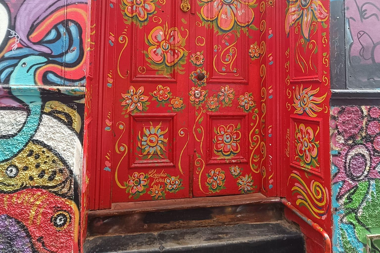 Valparaiso sightseeing tour by car: comfortable, safe, and flexible