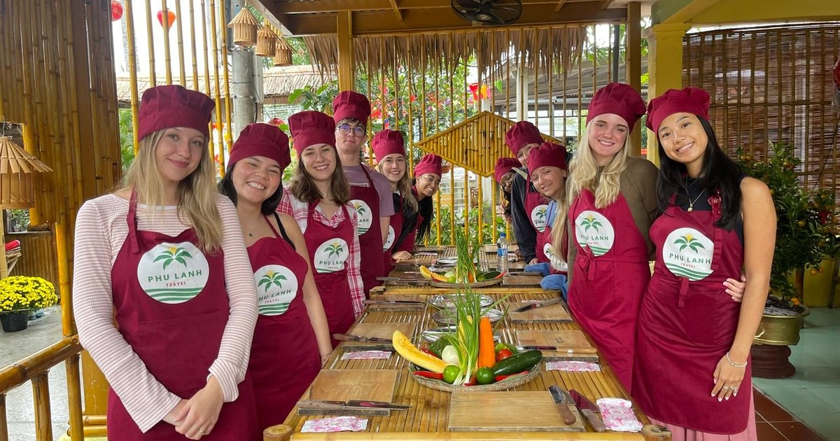 Best Family & Friend Day Trips and Activities in Vietnam 89 Hoi An: Basket Boat with Lantern-Making & Cooking Class Tour