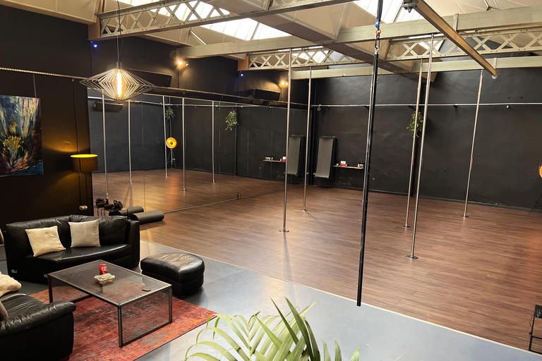 Lyon : Initiation à la Pole Dance en Groupe