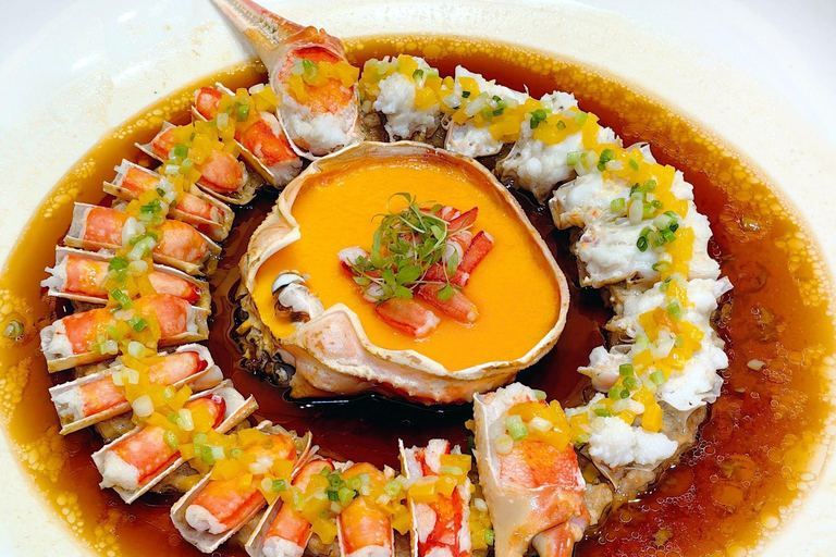 Guangzhou: Cantonese Dinner& Chinese Tea Ceremony with Local