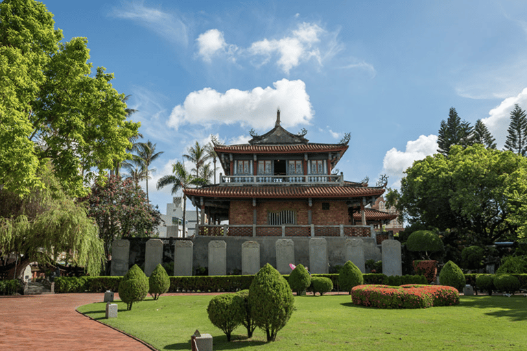 From Kaohsiung: Private Tainan Historical Highlights Tour