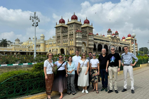 Bangalore: Tour particular de um dia em Mysore com almoço e taxas de entrada