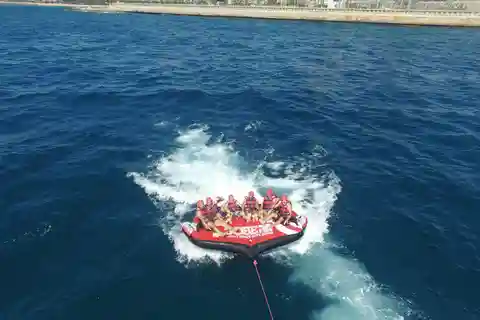 Benidorm: Crazy Sofa