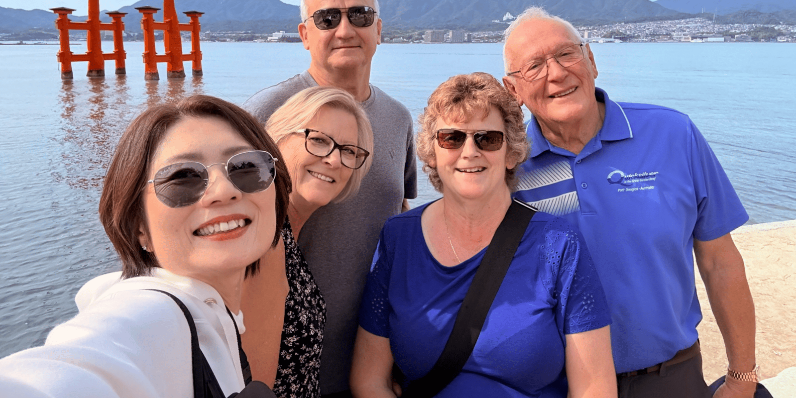 Hiroshima & Miyajima Private Custom Tour with Local Guide