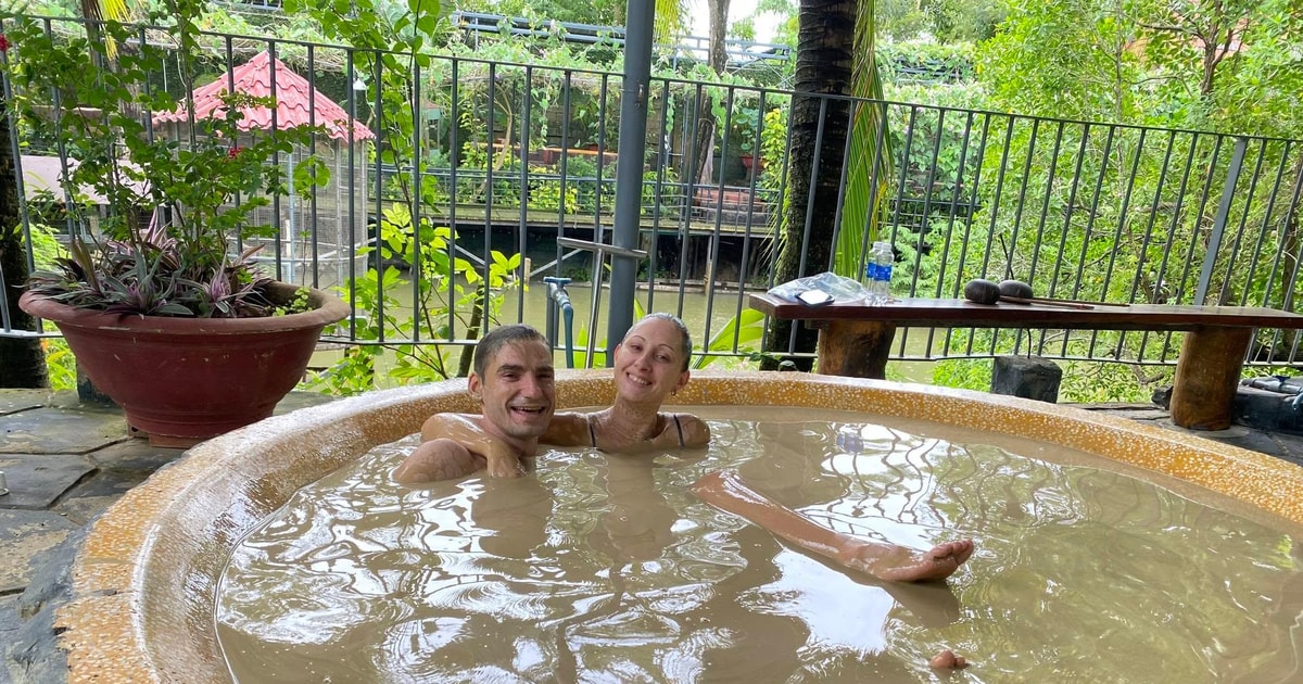 Phu Quoc: Hot Mineral Mud Bath & 60-Minute Massage Combo