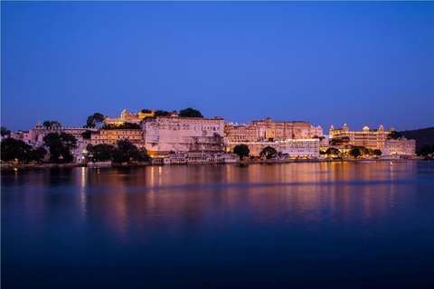 6 Days Jaisalmer Jodhpur & Udaipur Tour Tour by Car & Driver with Guide