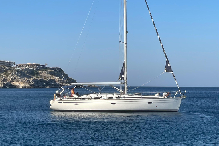Rhodes : Excursion d&#039;une journée en bateau à voile avec déjeuner
