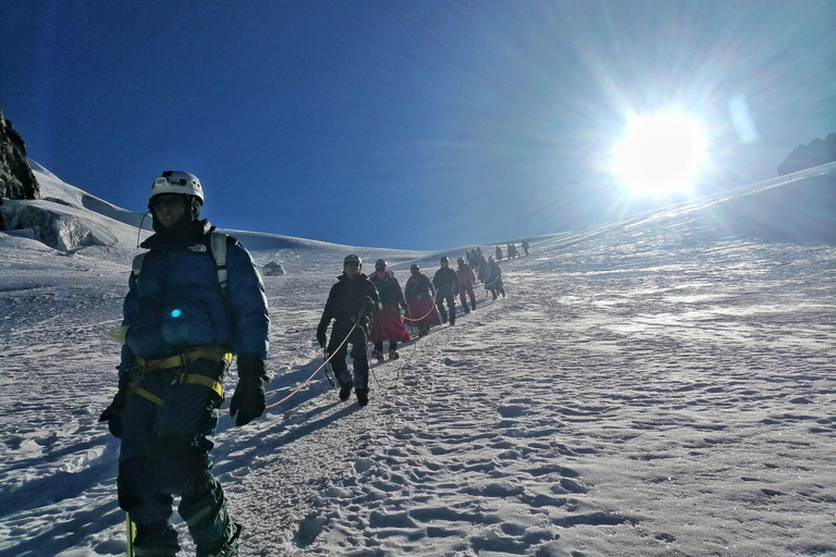 拉巴斯：瓦伊纳波托西 3 天攀登之旅（含认证导游）拉巴斯：瓦伊纳波托西 3 天攀登私人观光