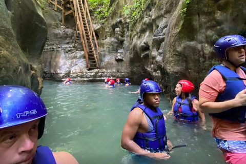 Damajagua ; chutes d&#039;eau et randonnée