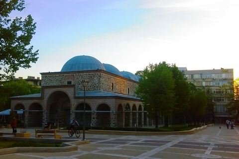 2日雅姆博尔库克兰迪亚节与普罗夫迪夫导游之旅2天亚姆博尔库克兰迪亚节及普罗夫迪夫导游游