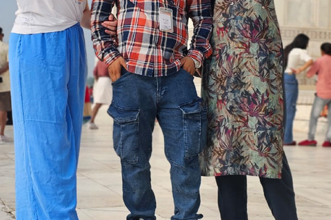 Agra: Taj Mahal with Mausoleum Skip-The-Line Tickets