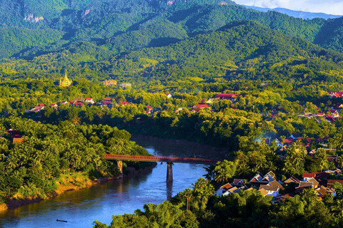 Luang Prabang: Private City Full Day Tour & Night Market