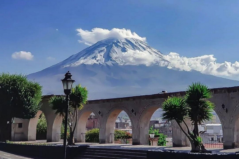 Arequipa: Historic Center Walking Tour with Hotel Pickup
