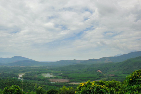 Desde Da Nang: Trekking en el Parque Nacional Bach MaTour en grupo (máximo 15 pax / grupo)