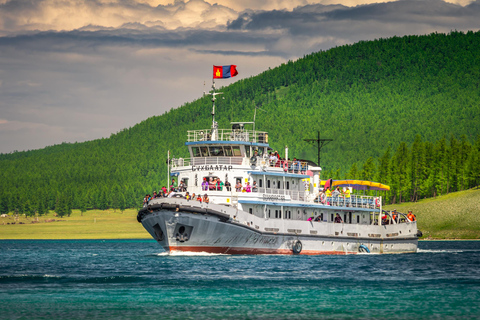 Lake Khuvsgul Escape – Explore Mongolia’s Blue Pearl