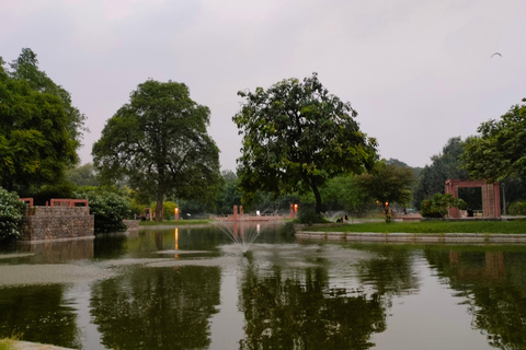 Delhi: Sunder Nursery Walking Tour with Side Quests Delhi: Sunder Nursery Guided Walking Tour