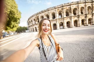 Nimes: Ancient Roman Arena Ticket & Old Town Audio Tour