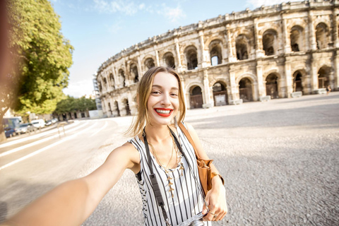 Nîmes : billet pour les arènes romaines et visite audio de la vieille ville