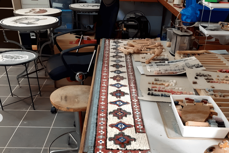 Zante: Bergdörfer – Aussichtspunkt auf Schiffswracks und Blaue HöhlenBerge Zakynthos – Aussichtspunkt auf das Schiffswrack und die Blauen Höhlen