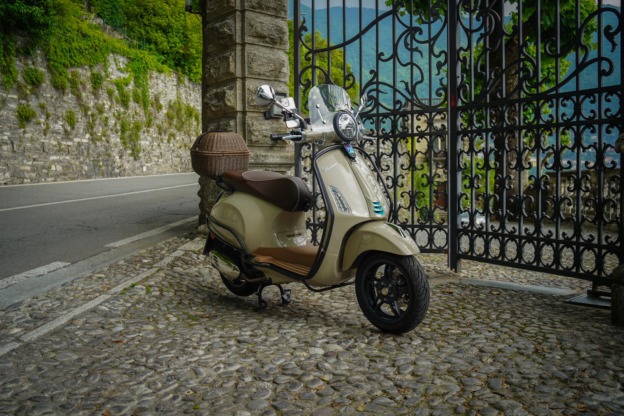Como: Vespa-Abenteuer auf eigene Faust + Route