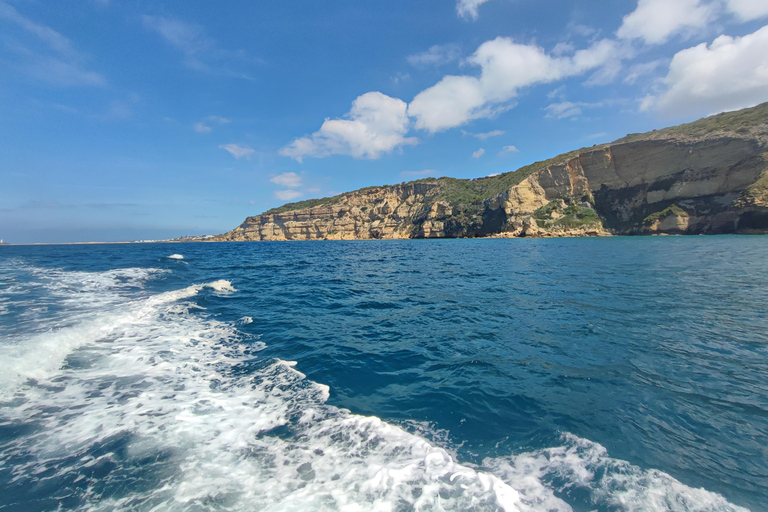 Private Boat Experience to Zahara and Trafalgar (6 hours) with Snorkeling and Appetizers Private Boat Experience to Zahara and Trafalgar (6 hours): Snorkeling and Aperitif