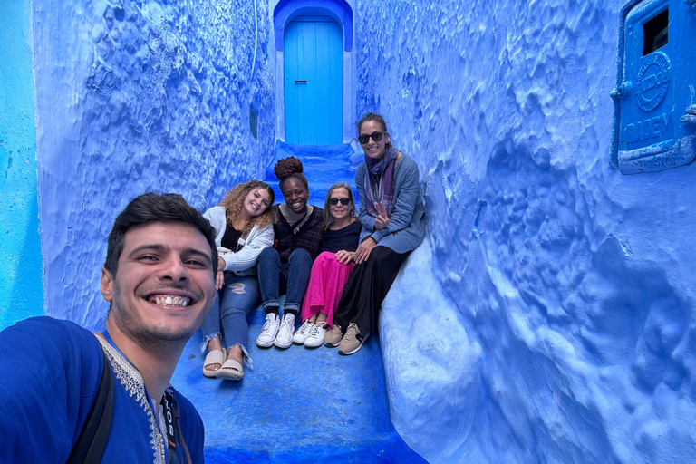 Chefchaouen: Hidden Gems Guided Tour with Mint Tea Private walking tour