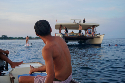 Nusa Lembongan: 4-in-1 Half-Day Catamaran Snorkeling Cruise Sunset Snorkel Cruise with Snacks & Dinner