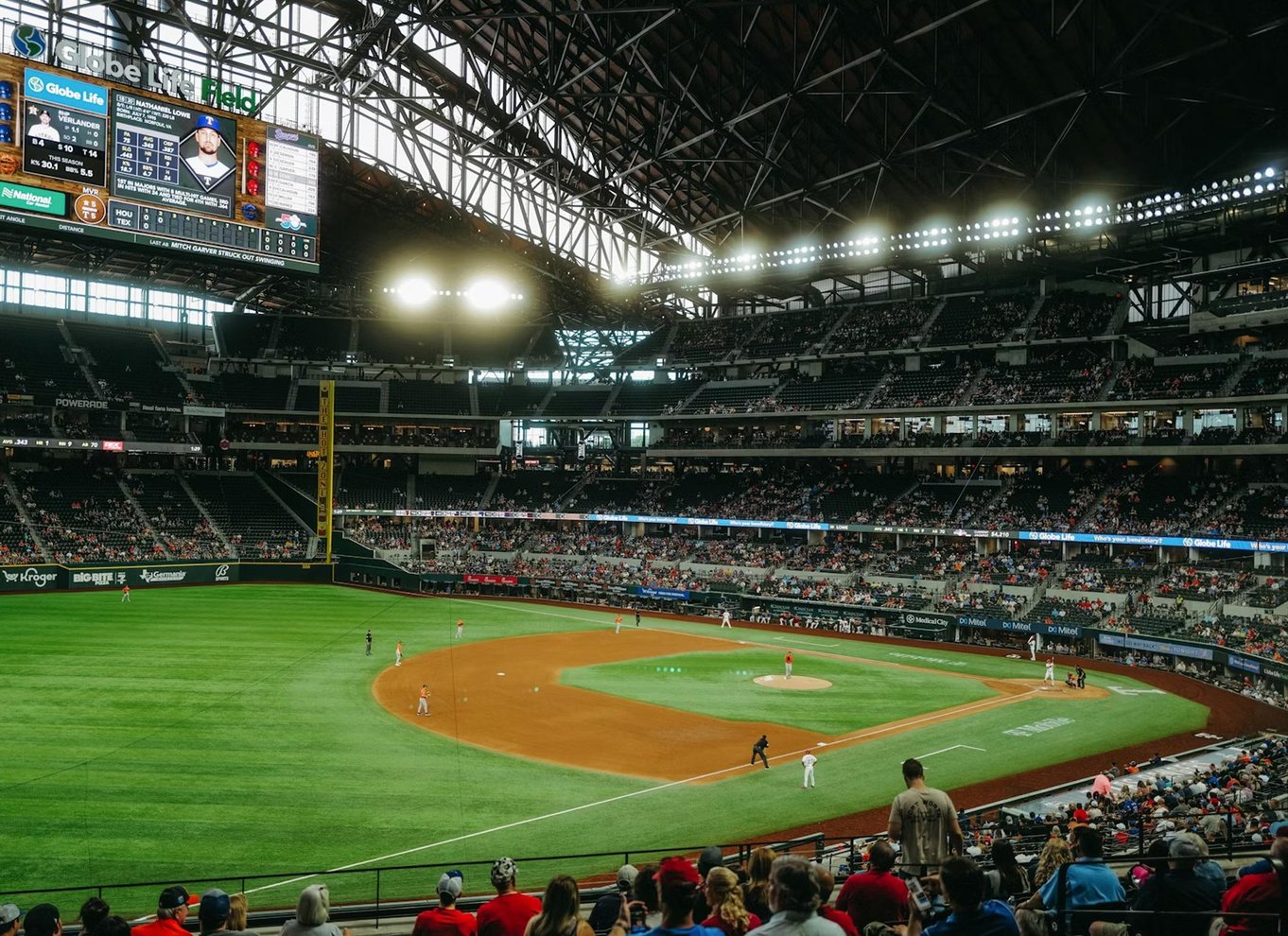 Dallas: Texas Rangers Baseball Game på Globe Life Field