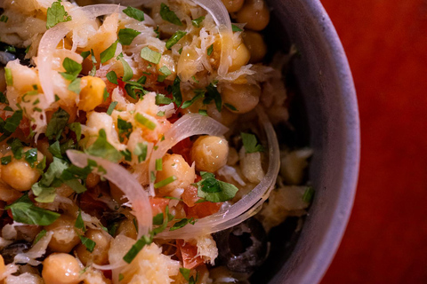 Lisbon: New Year’s Eve Dinner at Taverna das Marias