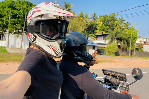 Tour guiado particular de 1 dia de bicicleta por trilhas até as Cataratas