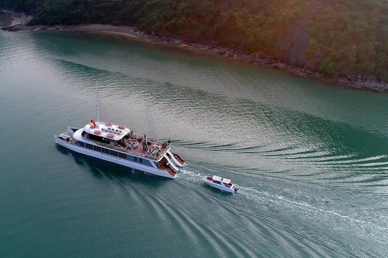 Halong Bay & Lan Ha Bay Day Tour on 5 Star Premium Cruise Pick up from Tuan Chau Harbor