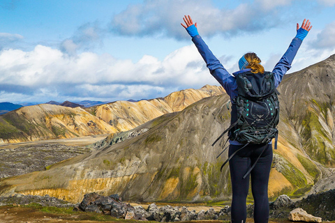 3-Day Highlands: Landmannalaugar, Emerald Ridge & Háifoss