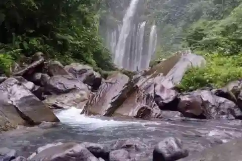 Lombok : Circuit des chutes d'eau de Sendang Gila et Tiu Kelep