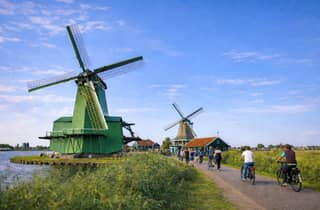 Amsterdam: Zaanse Schans Windmühlen und Käseverkostungstour