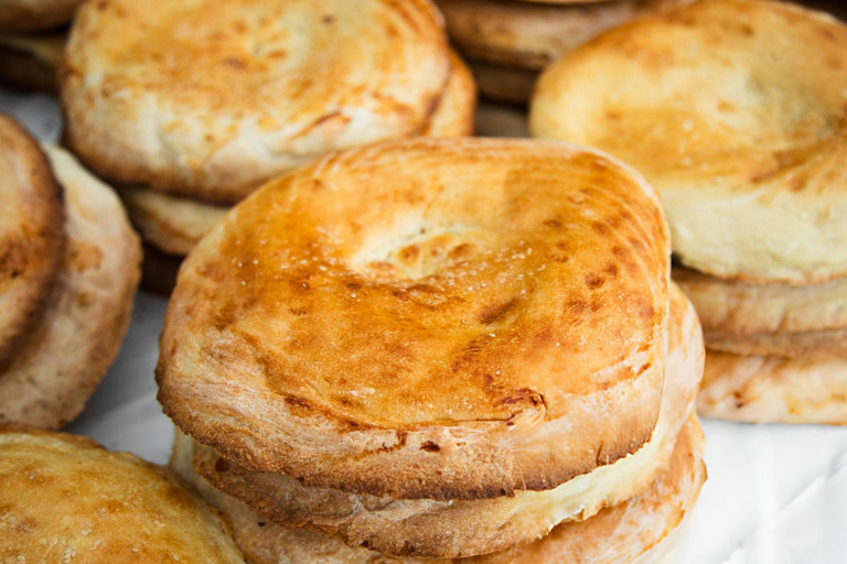 Flavors of Baku: Guided Food Tasting Tour with Tea Session