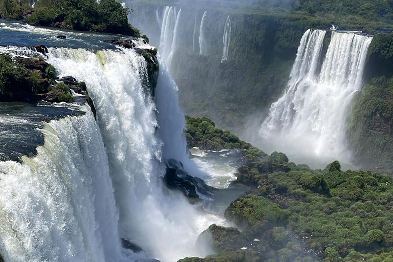 Foz do Iguaçu: Iguazú Falls Tour – Brazil and Argentina Sides Foz do Iguaçu: Tour of the Brazilian and Argentine Falls