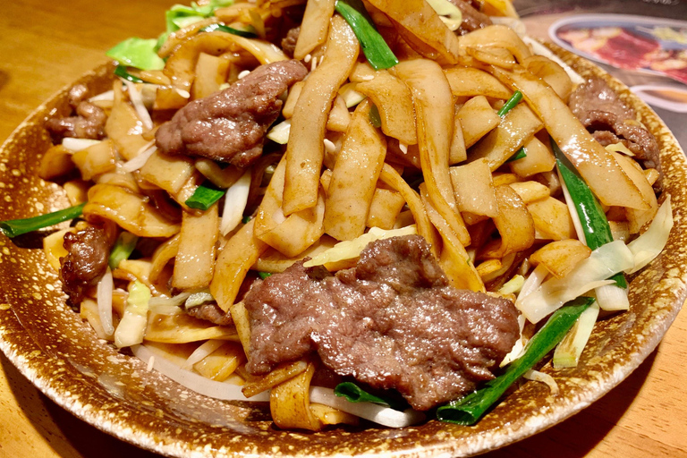 Guangzhou: Food Tour - Eat Like Local + Rice Roll Workshop