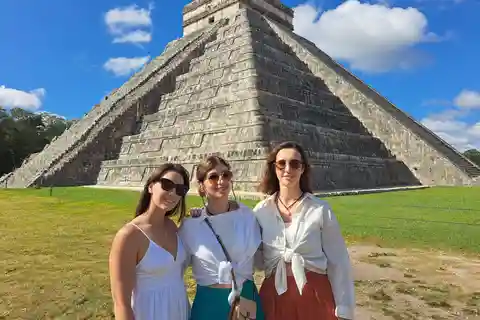 Chichén Itzá: Shared guided tour