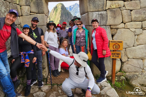 From Cusco: Full-Day Group Tour of Machu Picchu Machu Picchu Tour with Standard Expedition or Voyager Train