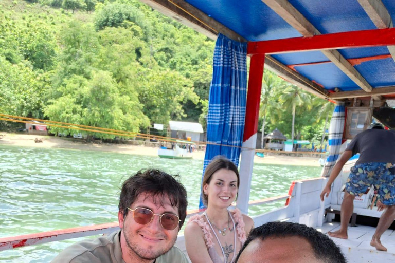 Labuan Bajo to Melo Village, Cunca Pilas & Rangko Cave Tour
