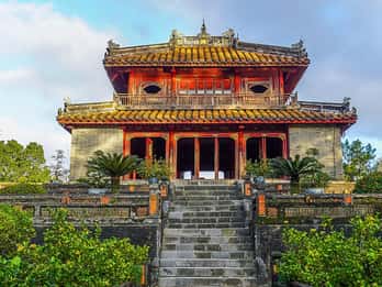 Hue: Hue Royal Tombs Tour Visit 3 Best Tombs & Pagoda