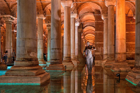 Istanbul: Basilica Cistern Night Shift Entry and Audio Guide