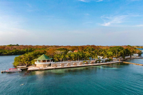 Cartagena: PRIVATE ISLAND with OPEN BAR, pool and lunch