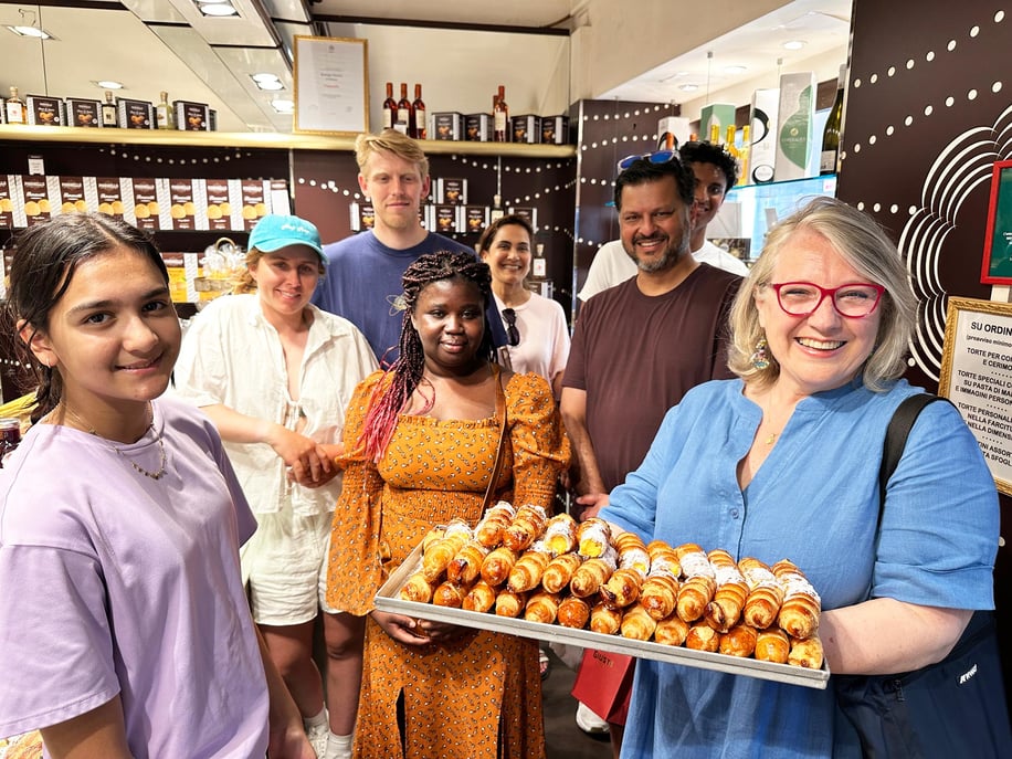 Mailand: Streetfood- & Städtetour mit ortskundigem Guide & Verkostungen Mailand: ...