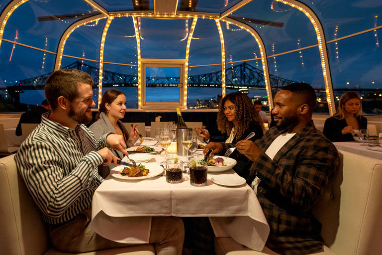 Montreal Old Port: &quot;Frosted&quot; Evening Dining CruiseMontreal: Frostiges Abenddinner im alten Hafen STANDARD SEAT