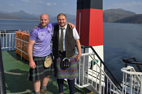 Greenock: Stirling Castle, Kelpies, & Luss Day Trip